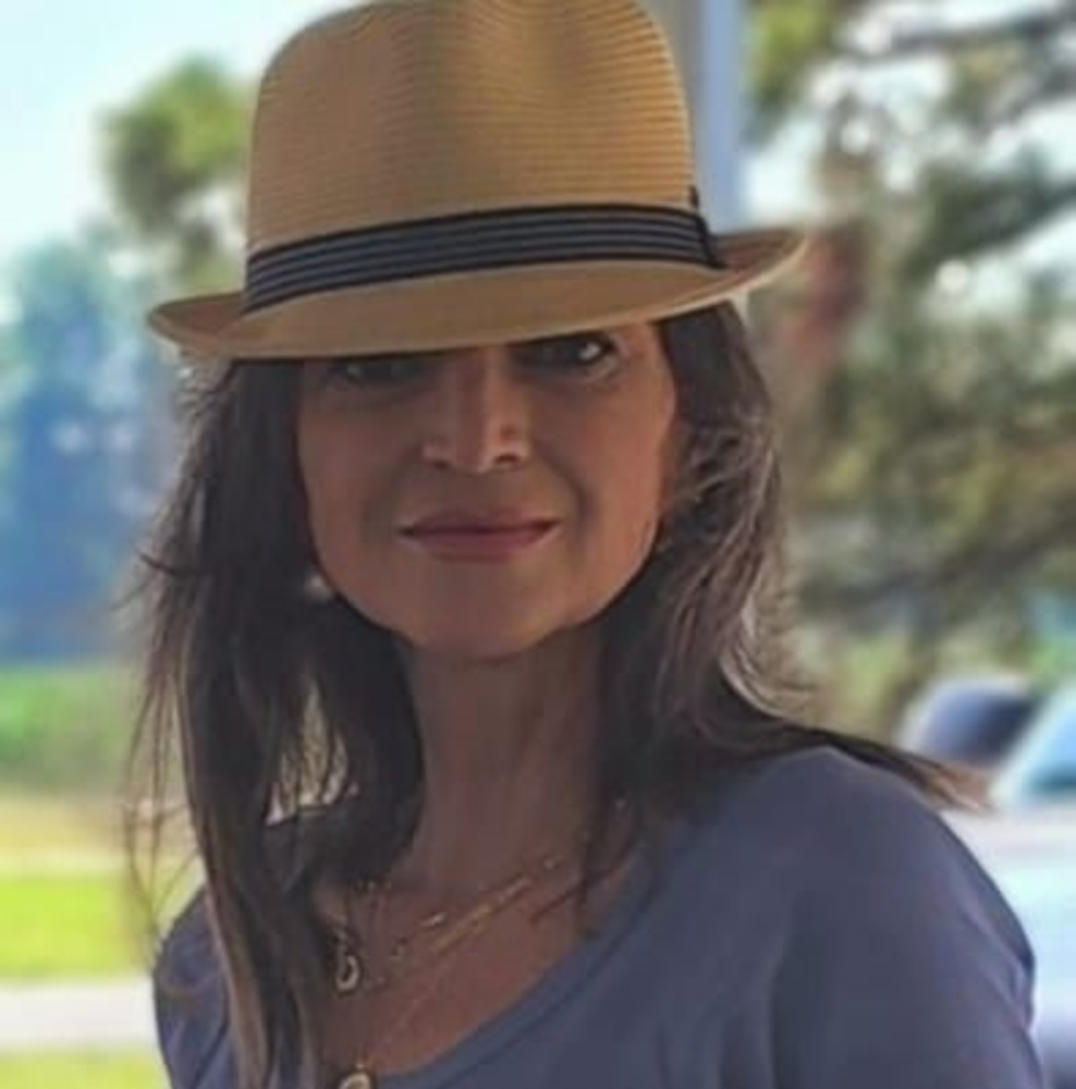 Meet your Posher, Victoria